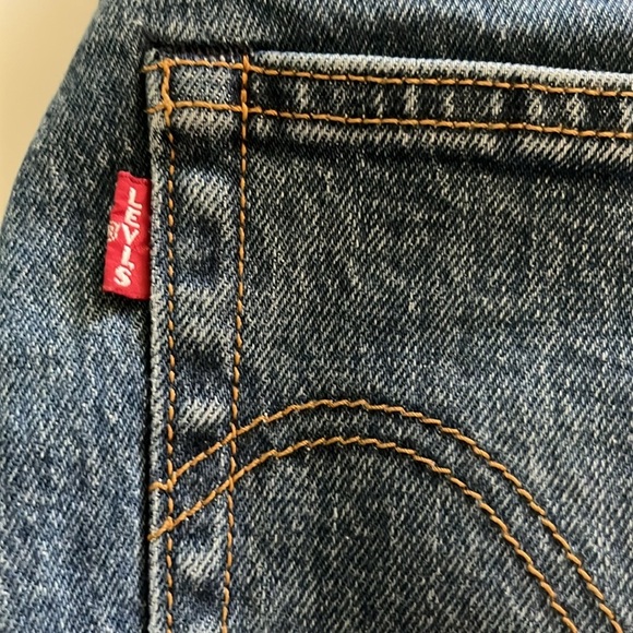 Levi’s Premium Wedgie Straight High Rise Size 29 - Picture 15 of 16